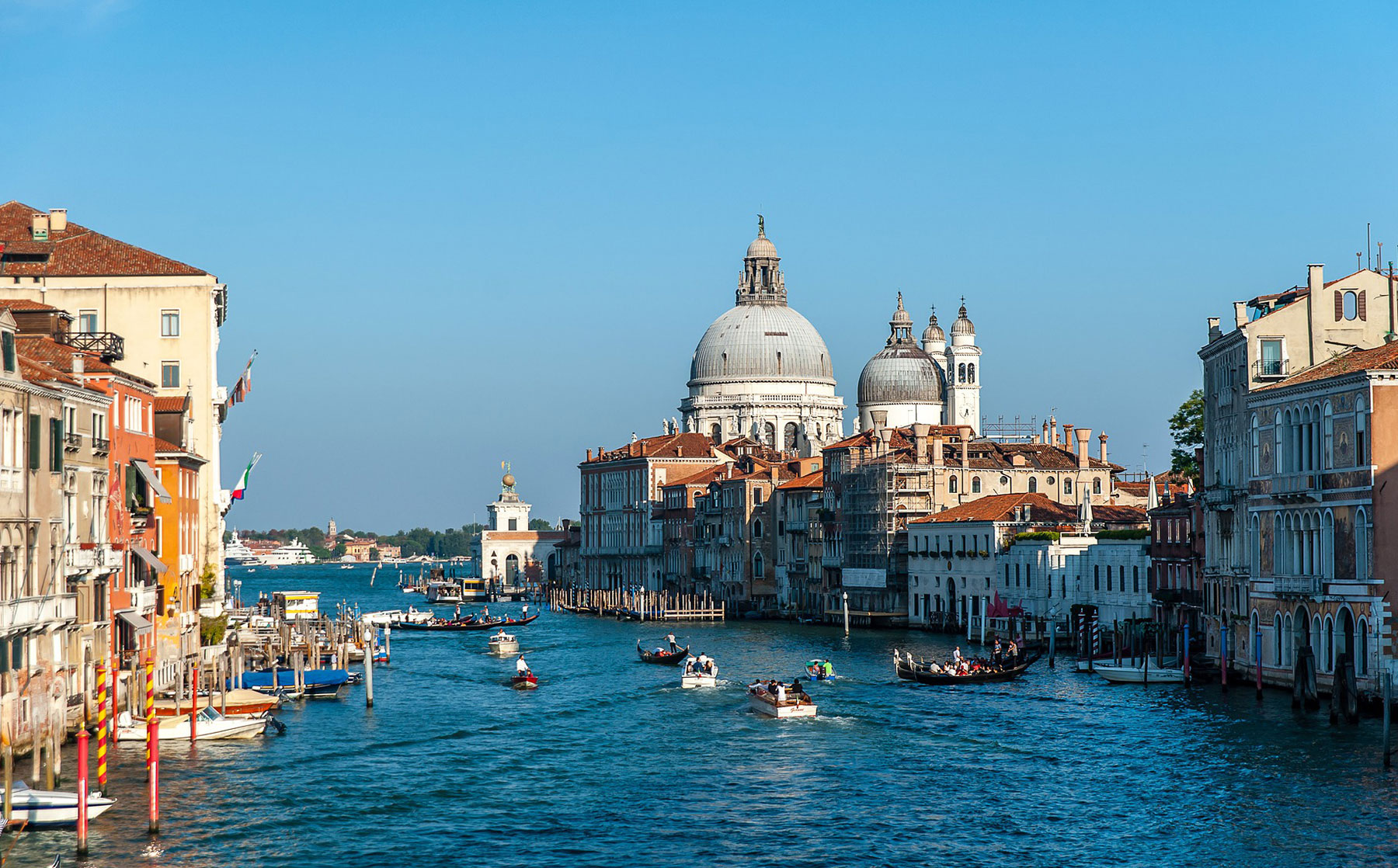 venezia3.1800x1118